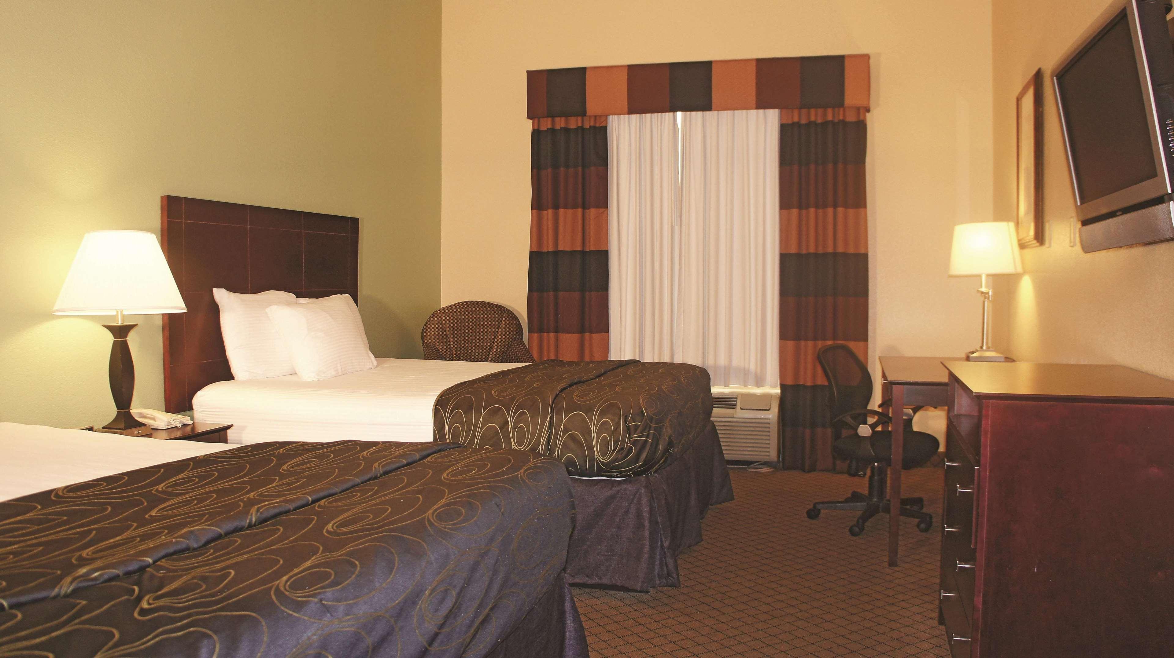 La Quinta By Wyndham Tampa Central Carrollwood Village Extérieur photo
